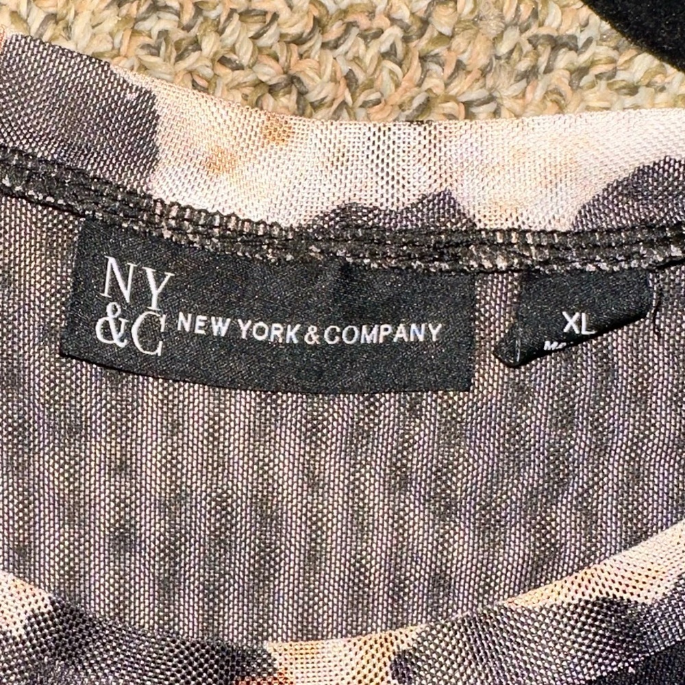 New York & Company Animal print Sheer Shirt - Picture 3 of 3